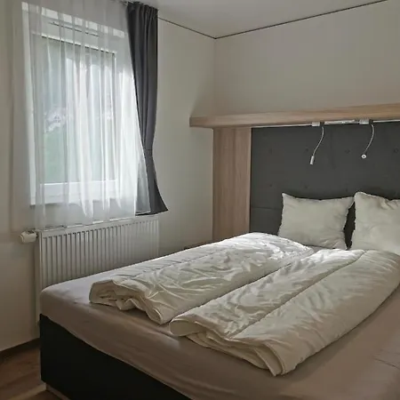 Seecamping Berghof - Mobilheime Landskron