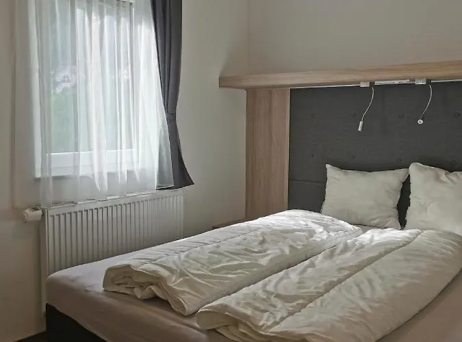 Seecamping Berghof - Mobilheime Landskron