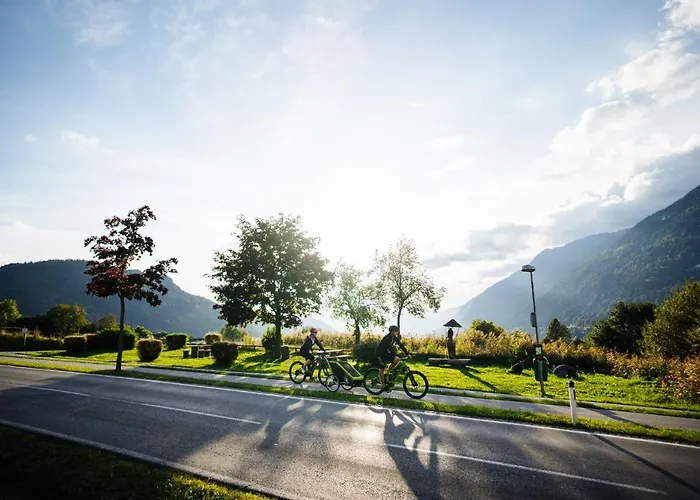 Seecamping Berghof - Mobilheime Landskron