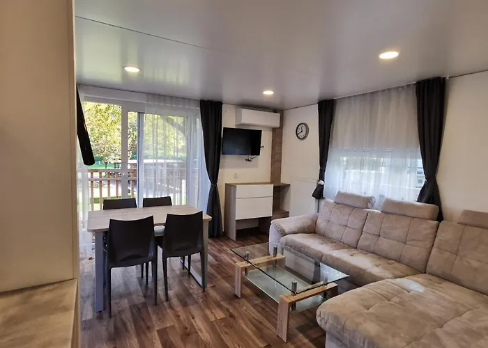 Seecamping Berghof - Mobilheime *